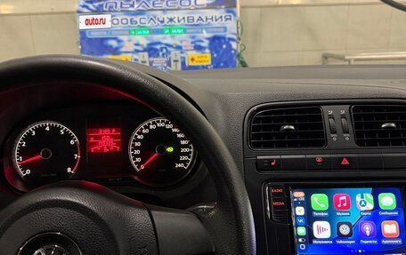 Volkswagen Polo VI (EU Market), 2013 год, 955 000 рублей, 17 фотография