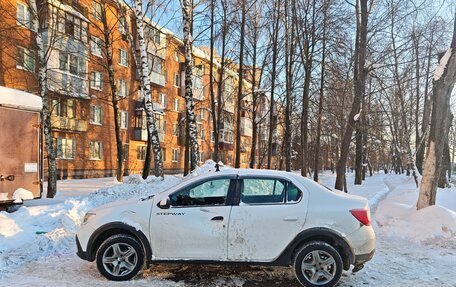 Renault Logan II, 2021 год, 1 000 000 рублей, 10 фотография