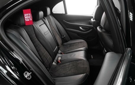 Mercedes-Benz E-Класс, 2019 год, 3 975 000 рублей, 7 фотография