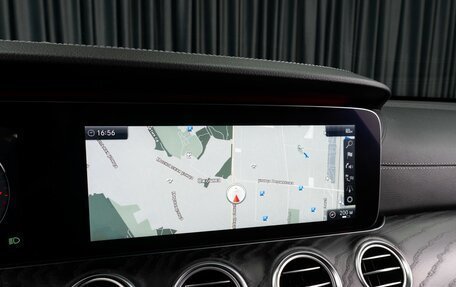 Mercedes-Benz E-Класс, 2019 год, 3 975 000 рублей, 16 фотография