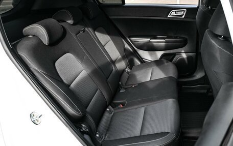 KIA Sportage IV рестайлинг, 2019 год, 2 299 000 рублей, 7 фотография