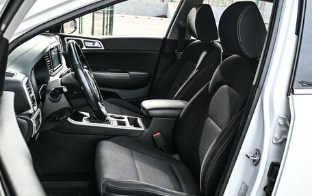 KIA Sportage IV рестайлинг, 2019 год, 2 299 000 рублей, 10 фотография