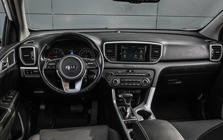 KIA Sportage IV рестайлинг, 2019 год, 2 299 000 рублей, 6 фотография