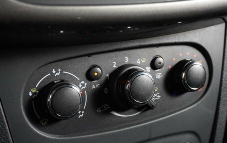 Renault Logan II, 2021 год, 1 114 000 рублей, 13 фотография