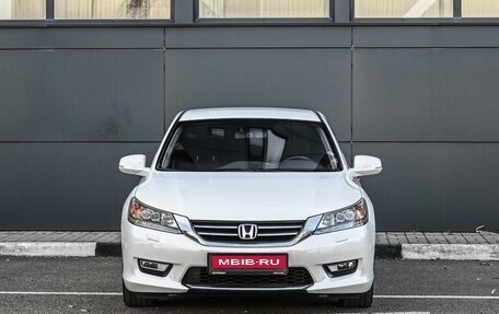 Honda Accord IX рестайлинг, 2013 год, 1 579 000 рублей, 3 фотография