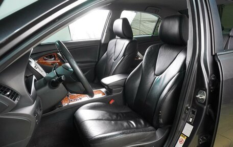 Toyota Camry, 2011 год, 1 379 000 рублей, 10 фотография