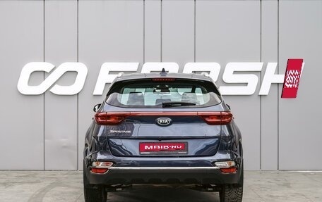 KIA Sportage IV рестайлинг, 2018 год, 2 200 000 рублей, 4 фотография