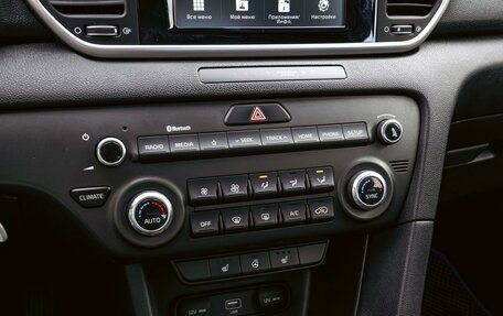 KIA Sportage IV рестайлинг, 2018 год, 2 200 000 рублей, 14 фотография