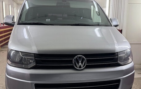 Volkswagen Multivan T5, 2010 год, 2 499 999 рублей, 4 фотография