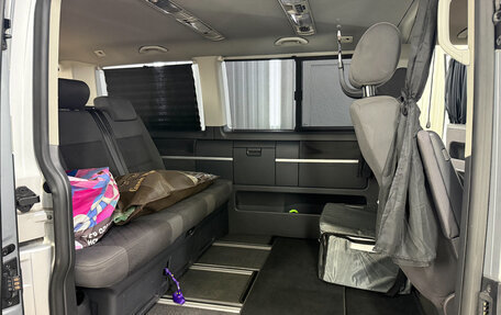 Volkswagen Multivan T5, 2010 год, 2 499 999 рублей, 17 фотография