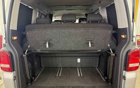 Volkswagen Multivan T5, 2010 год, 2 499 999 рублей, 18 фотография