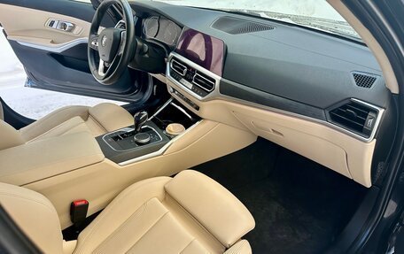 BMW 3 серия, 2020 год, 2 620 000 рублей, 9 фотография