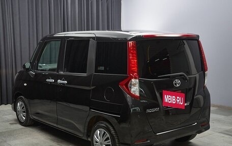 Toyota Roomy I, 2021 год, 999 000 рублей, 6 фотография