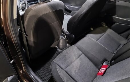 Hyundai Solaris II рестайлинг, 2021 год, 1 750 000 рублей, 23 фотография