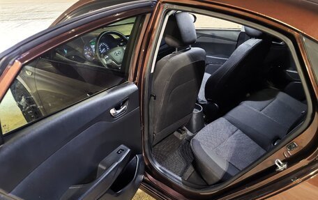 Hyundai Solaris II рестайлинг, 2021 год, 1 750 000 рублей, 25 фотография