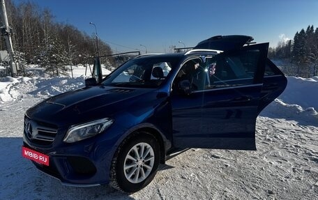 Mercedes-Benz GLE, 2017 год, 4 090 000 рублей, 2 фотография