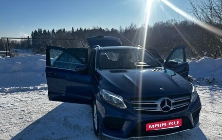 Mercedes-Benz GLE, 2017 год, 4 090 000 рублей, 5 фотография