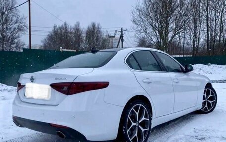 Alfa Romeo Giulia II, 2021 год, 6 300 000 рублей, 3 фотография