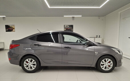 Hyundai Solaris II рестайлинг, 2015 год, 929 000 рублей, 4 фотография