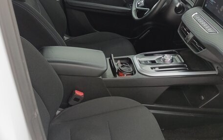 Haval Jolion, 2024 год, 1 415 000 рублей, 2 фотография