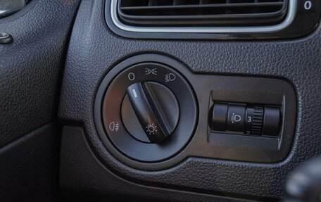 Volkswagen Polo VI (EU Market), 2019 год, 1 610 000 рублей, 21 фотография