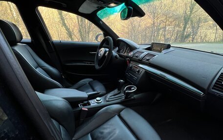 BMW 1 серия, 2005 год, 1 000 000 рублей, 10 фотография