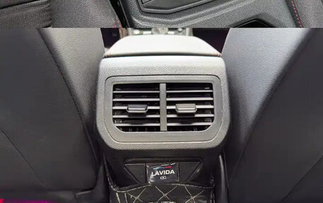 Volkswagen Lavida, 2023 год, 1 800 000 рублей, 8 фотография