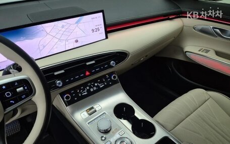 Genesis GV70, 2025 год, 7 190 099 рублей, 9 фотография