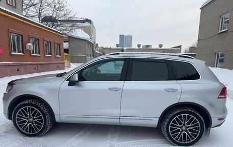 Volkswagen Touareg III, 2011 год, 2 000 000 рублей, 8 фотография