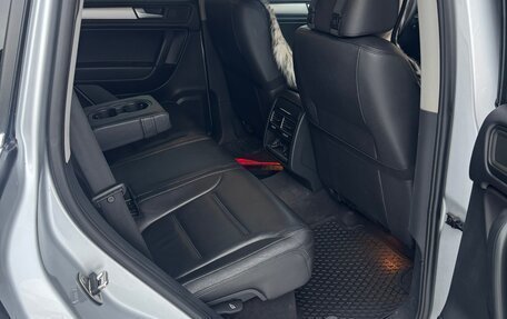 Volkswagen Touareg III, 2011 год, 2 000 000 рублей, 14 фотография