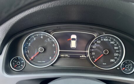 Volkswagen Touareg III, 2011 год, 2 000 000 рублей, 12 фотография