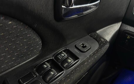 Hyundai Sonata IV рестайлинг, 2005 год, 220 000 рублей, 7 фотография