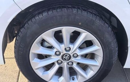 Toyota Corolla, 2022 год, 1 500 000 рублей, 10 фотография