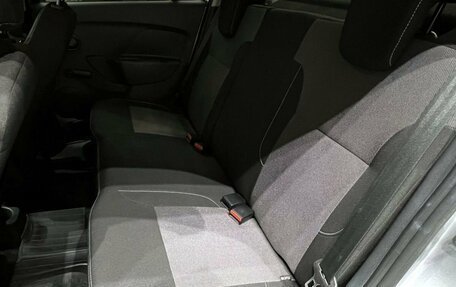 Renault Logan II, 2021 год, 1 400 000 рублей, 27 фотография