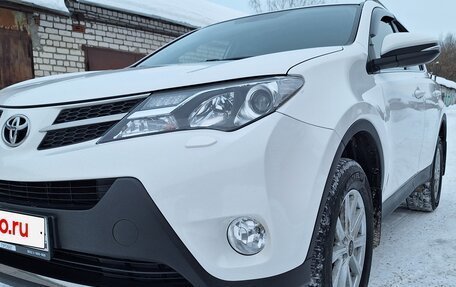 Toyota RAV4, 2013 год, 2 289 000 рублей, 10 фотография