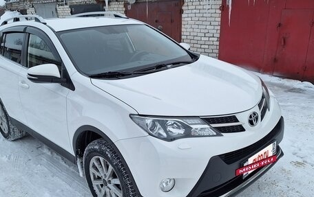 Toyota RAV4, 2013 год, 2 289 000 рублей, 15 фотография