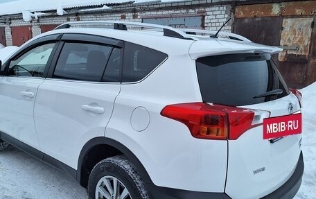 Toyota RAV4, 2013 год, 2 289 000 рублей, 21 фотография