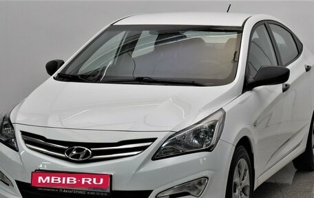 Hyundai Solaris II рестайлинг, 2016 год, 980 000 рублей, 1 фотография