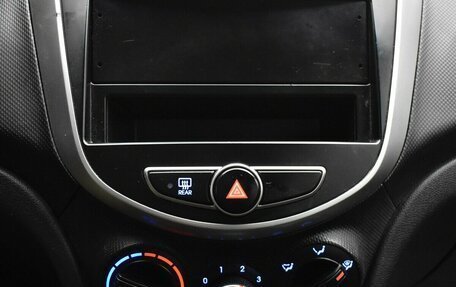 Hyundai Solaris II рестайлинг, 2016 год, 980 000 рублей, 7 фотография