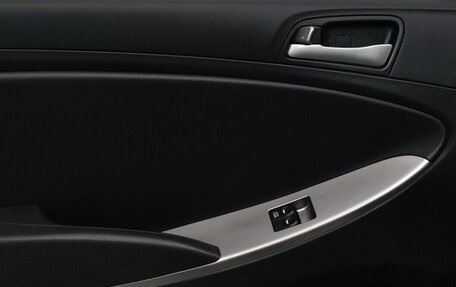 Hyundai Solaris II рестайлинг, 2016 год, 980 000 рублей, 9 фотография