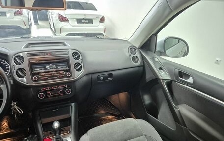 Volkswagen Tiguan I, 2012 год, 1 369 000 рублей, 30 фотография