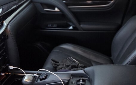 Lexus LX III, 2020 год, 15 000 000 рублей, 4 фотография