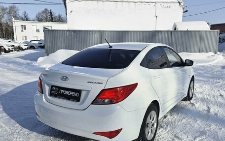 Hyundai Solaris II рестайлинг, 2015 год, 1 119 000 рублей, 5 фотография