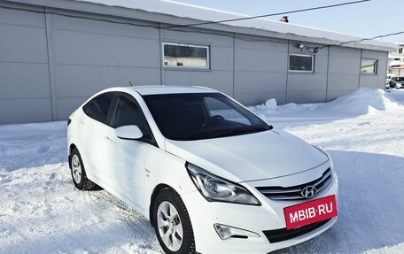 Hyundai Solaris II рестайлинг, 2015 год, 1 119 000 рублей, 3 фотография