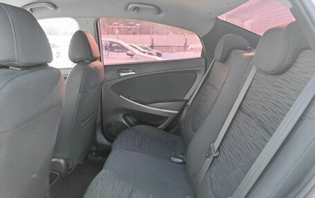 Hyundai Solaris II рестайлинг, 2015 год, 1 119 000 рублей, 12 фотография