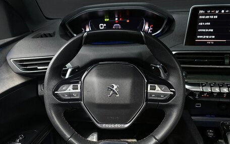 Peugeot 5008 II, 2022 год, 1 893 000 рублей, 10 фотография