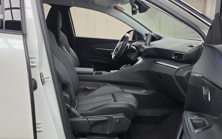 Peugeot 3008 II, 2022 год, 1 543 000 рублей, 13 фотография