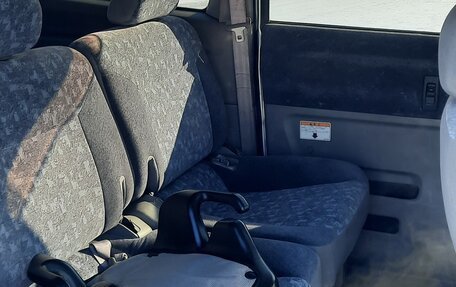 Nissan Serena II, 2000 год, 600 000 рублей, 8 фотография