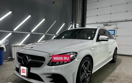 Mercedes-Benz C-Класс, 2019 год, 2 150 000 рублей, 15 фотография