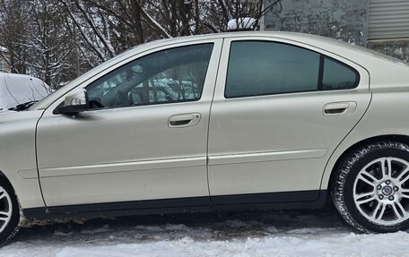 Volvo S60 III, 2006 год, 700 000 рублей, 4 фотография